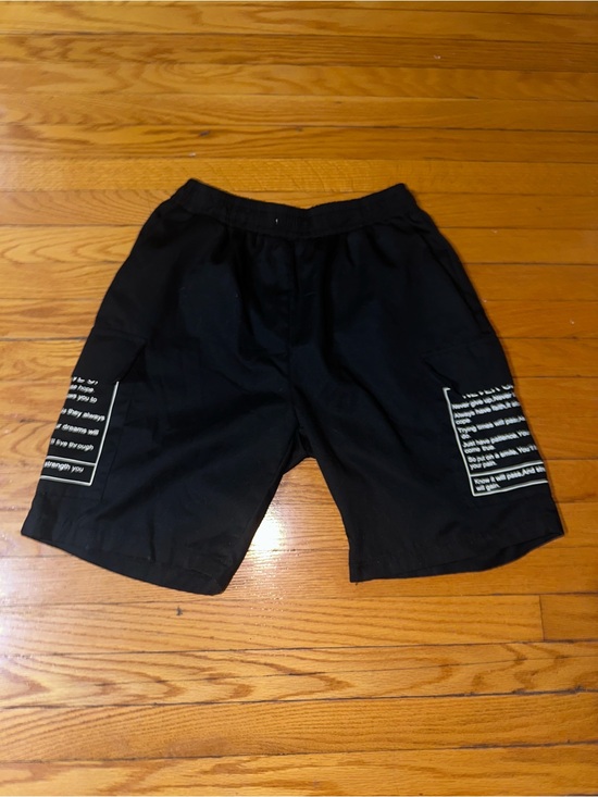 Shein Other - SHEIN Black Men's Graphic Side-Pocket Athletic Shorts